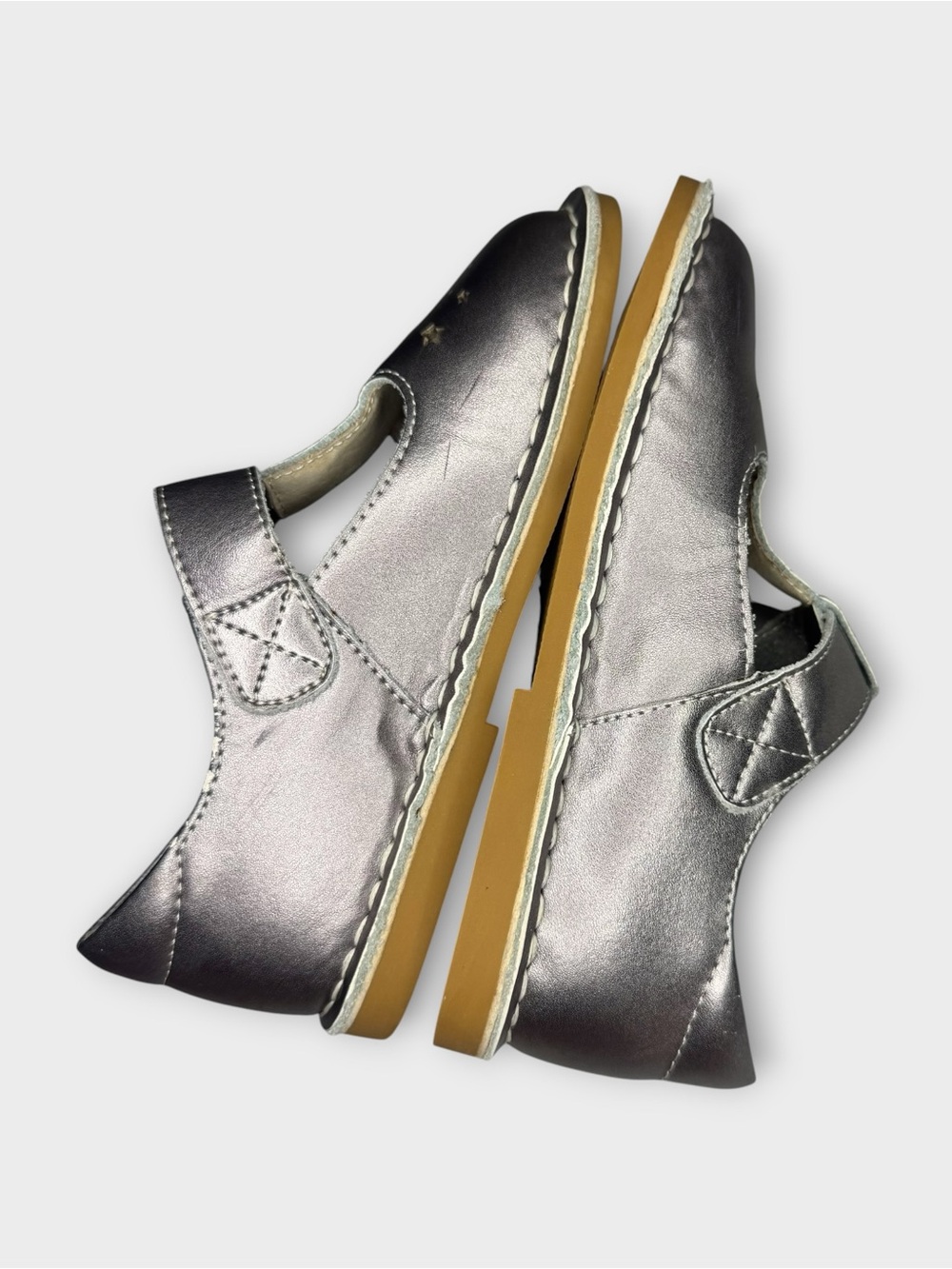 Livie & Luca Mae Pewter Metallic Shimmer Moon & Stars Mary Jane Shoes - Picture 5 of 9